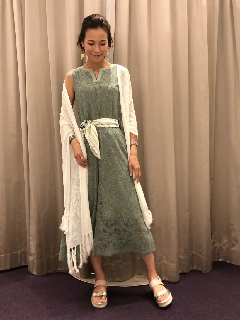 ORIGINATED IN GRACE CONTINENTAL 亀田 未希 コーディネート画像