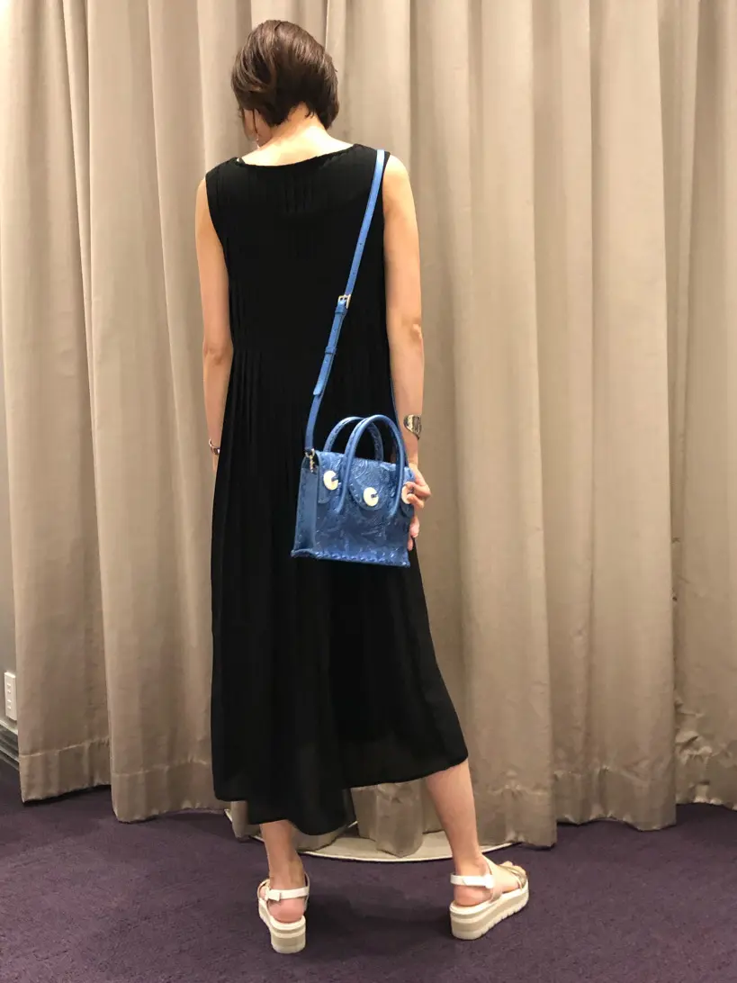 ORIGINATED IN GRACE CONTINENTAL 亀田 未希 コーディネート画像