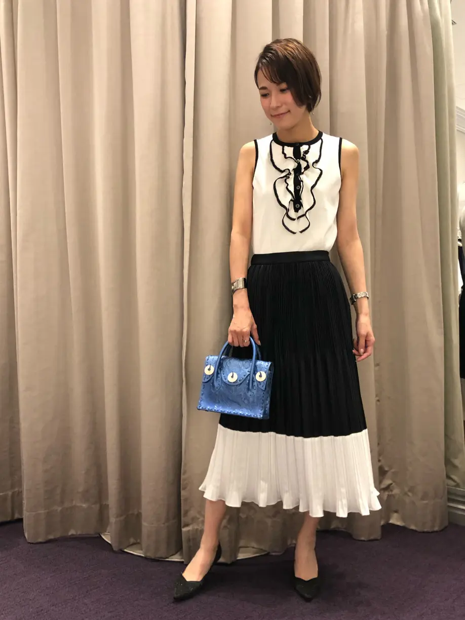 ORIGINATED IN GRACE CONTINENTAL 亀田 未希 コーディネート画像