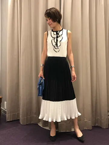 ORIGINATED IN GRACE CONTINENTAL 亀田 未希 コーディネート画像