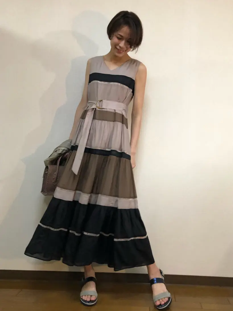 ORIGINATED IN GRACE CONTINENTAL 亀田 未希 コーディネート画像