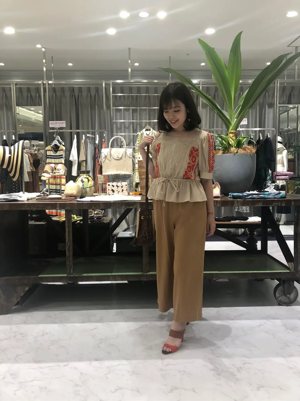 ORIGINATED IN GRACE CONTINENTAL tama コーディネート画像