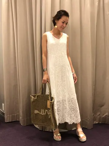 ORIGINATED IN GRACE CONTINENTAL 亀田 未希 コーディネート画像