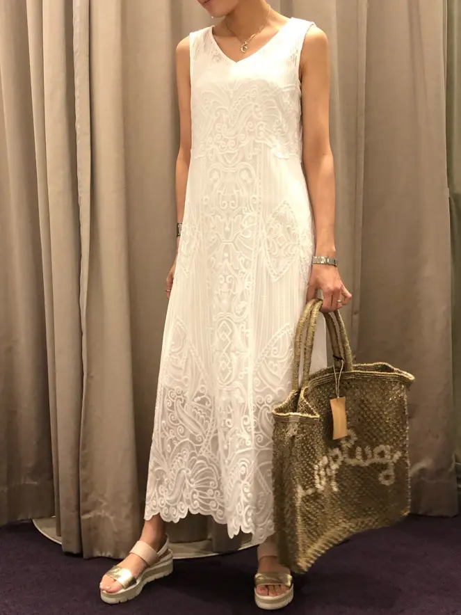 ORIGINATED IN GRACE CONTINENTAL 亀田 未希 コーディネート画像