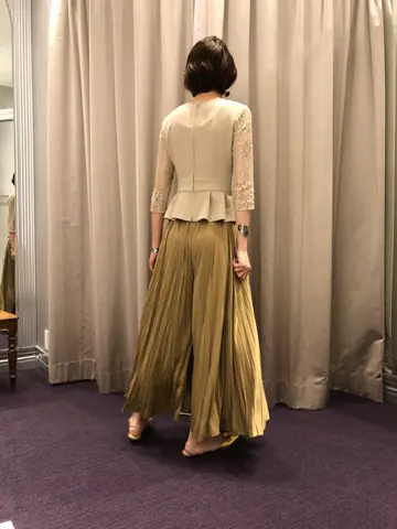 ORIGINATED IN GRACE CONTINENTAL 亀田 未希 コーディネート画像