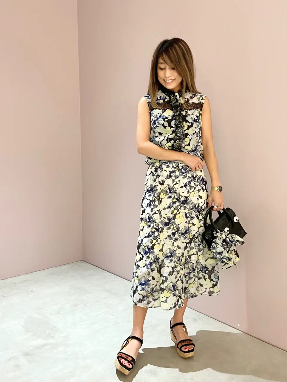 ORIGINATED IN GRACE CONTINENTAL yukimi yonee コーディネート画像