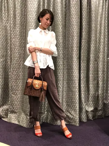 ORIGINATED IN GRACE CONTINENTAL 亀田 未希 コーディネート画像