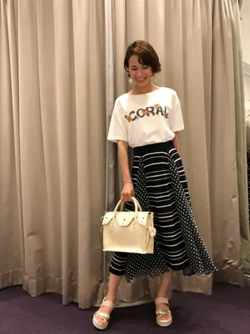 ORIGINATED IN GRACE CONTINENTAL 亀田 未希 コーディネート画像