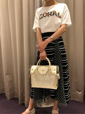 ORIGINATED IN GRACE CONTINENTAL 亀田 未希 コーディネート画像