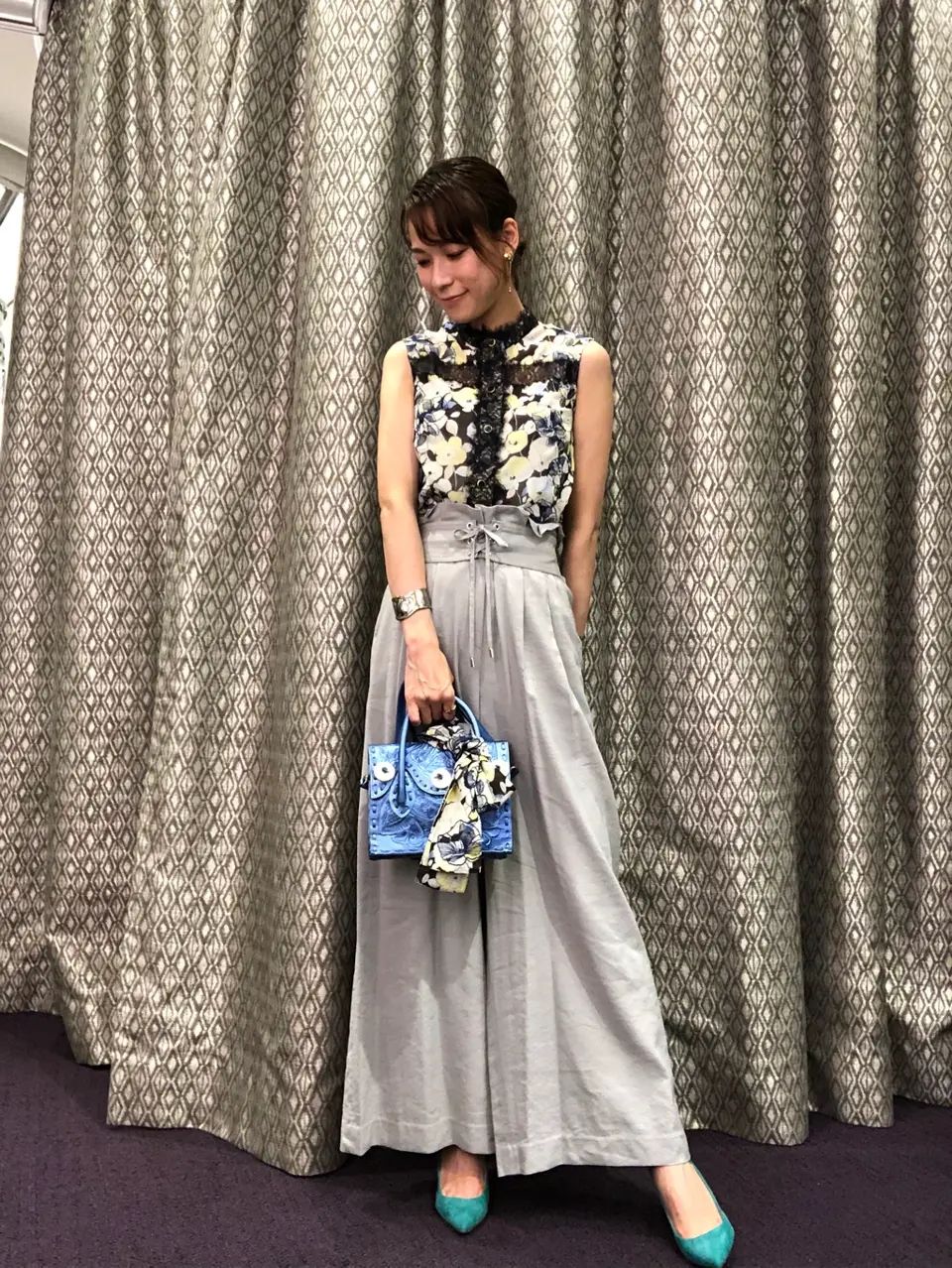 ORIGINATED IN GRACE CONTINENTAL 亀田 未希 コーディネート画像