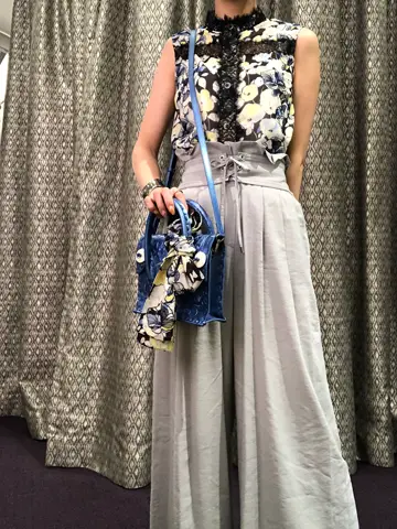 ORIGINATED IN GRACE CONTINENTAL 亀田 未希 コーディネート画像