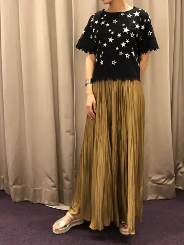 ORIGINATED IN GRACE CONTINENTAL 亀田 未希 コーディネート画像