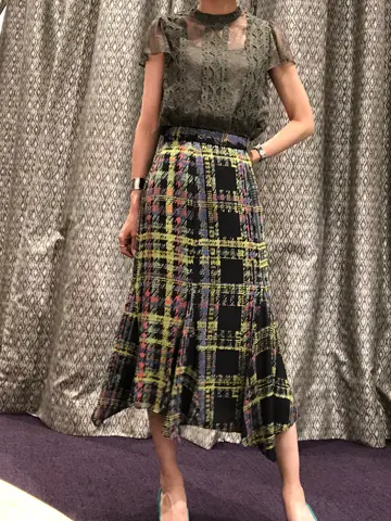 ORIGINATED IN GRACE CONTINENTAL 亀田 未希 コーディネート画像