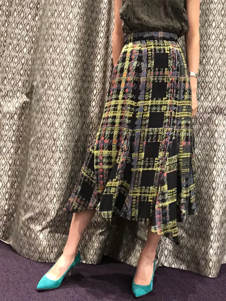 ORIGINATED IN GRACE CONTINENTAL 亀田 未希 コーディネート画像