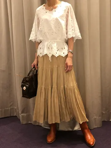 ORIGINATED IN GRACE CONTINENTAL 亀田 未希 コーディネート画像