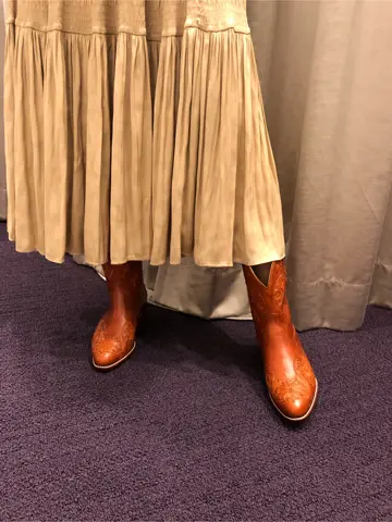 ORIGINATED IN GRACE CONTINENTAL 亀田 未希 コーディネート画像