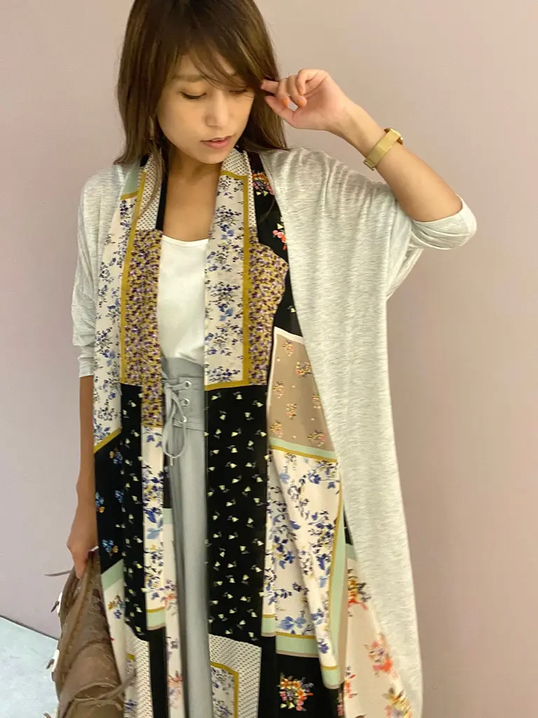 ORIGINATED IN GRACE CONTINENTAL yukimi yonee コーディネート画像