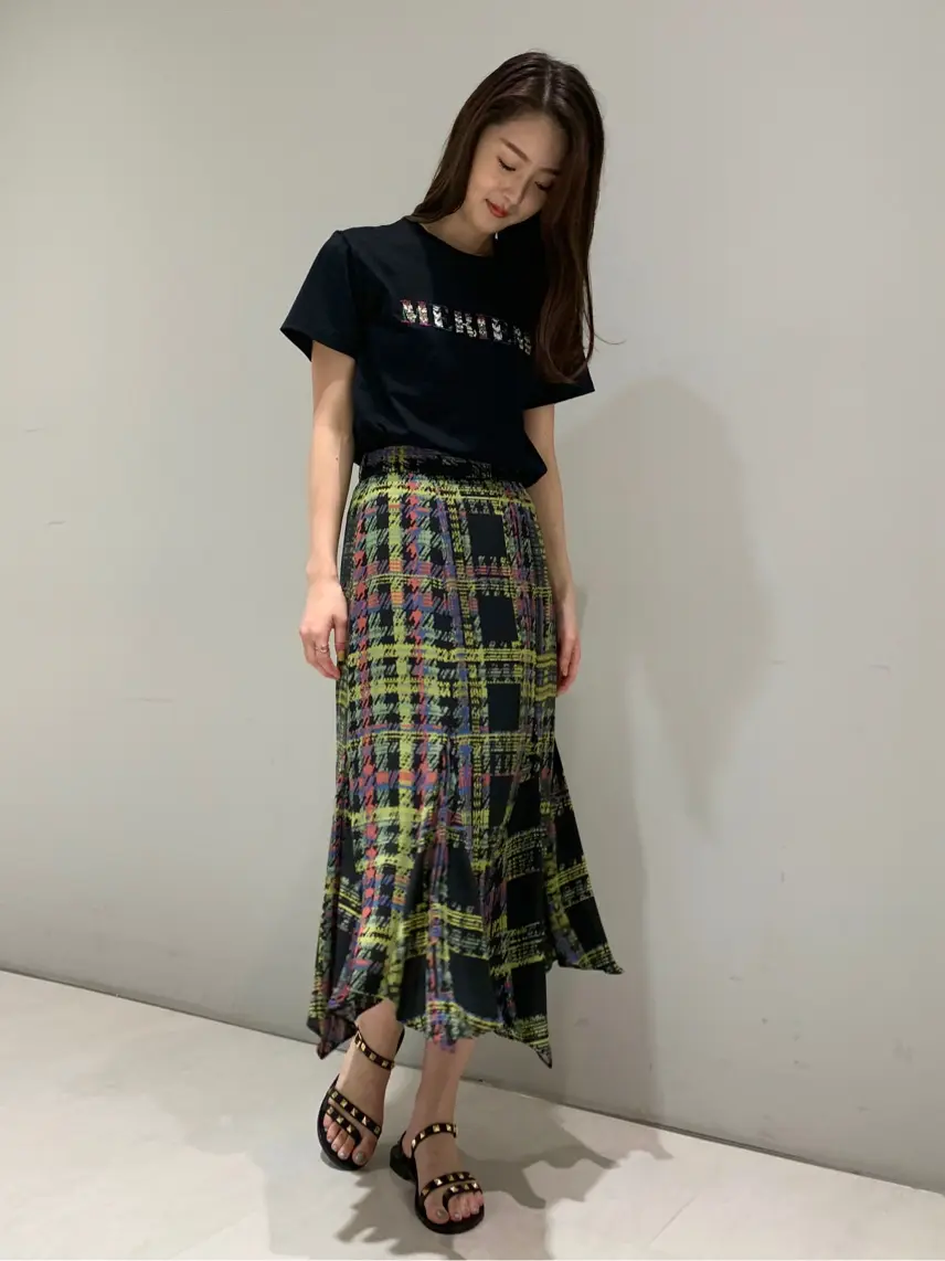 ORIGINATED IN GRACE CONTINENTAL saki コーディネート画像