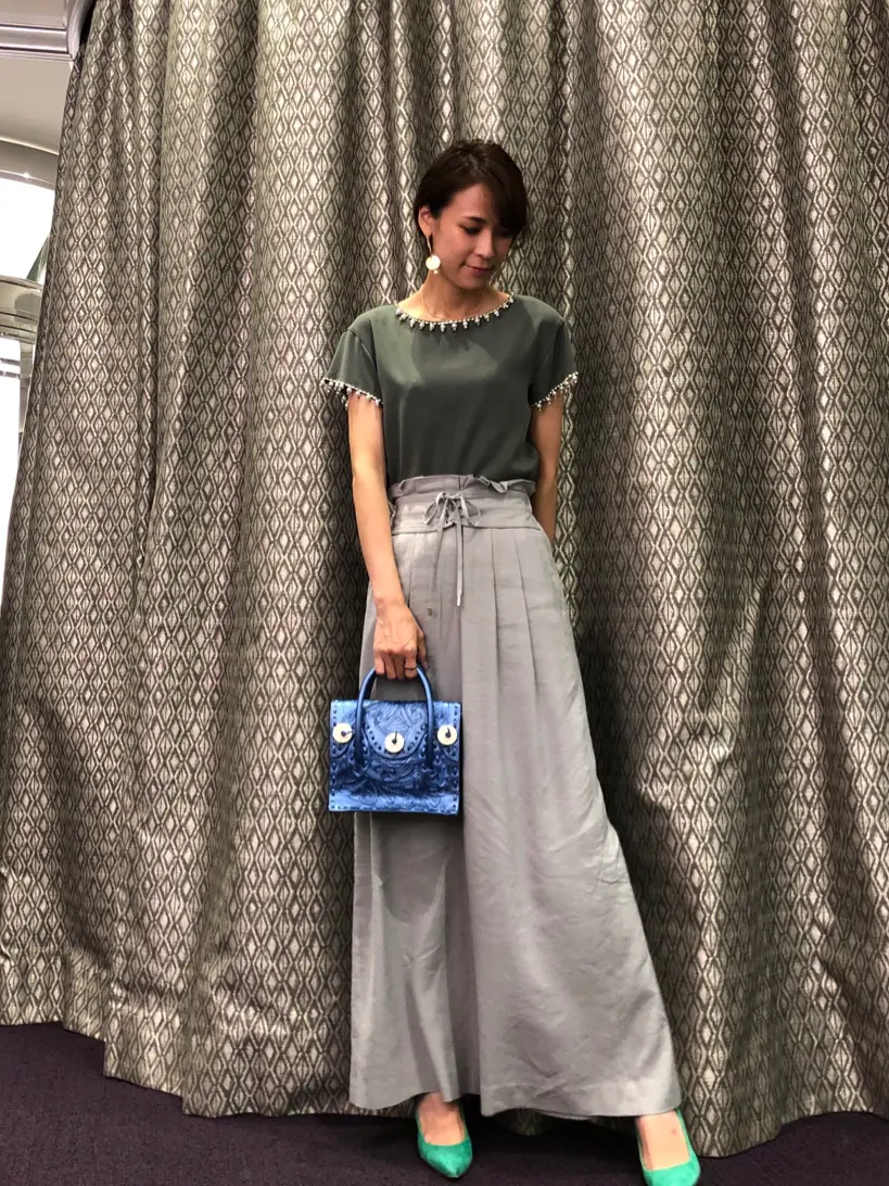 ORIGINATED IN GRACE CONTINENTAL 亀田 未希 コーディネート画像