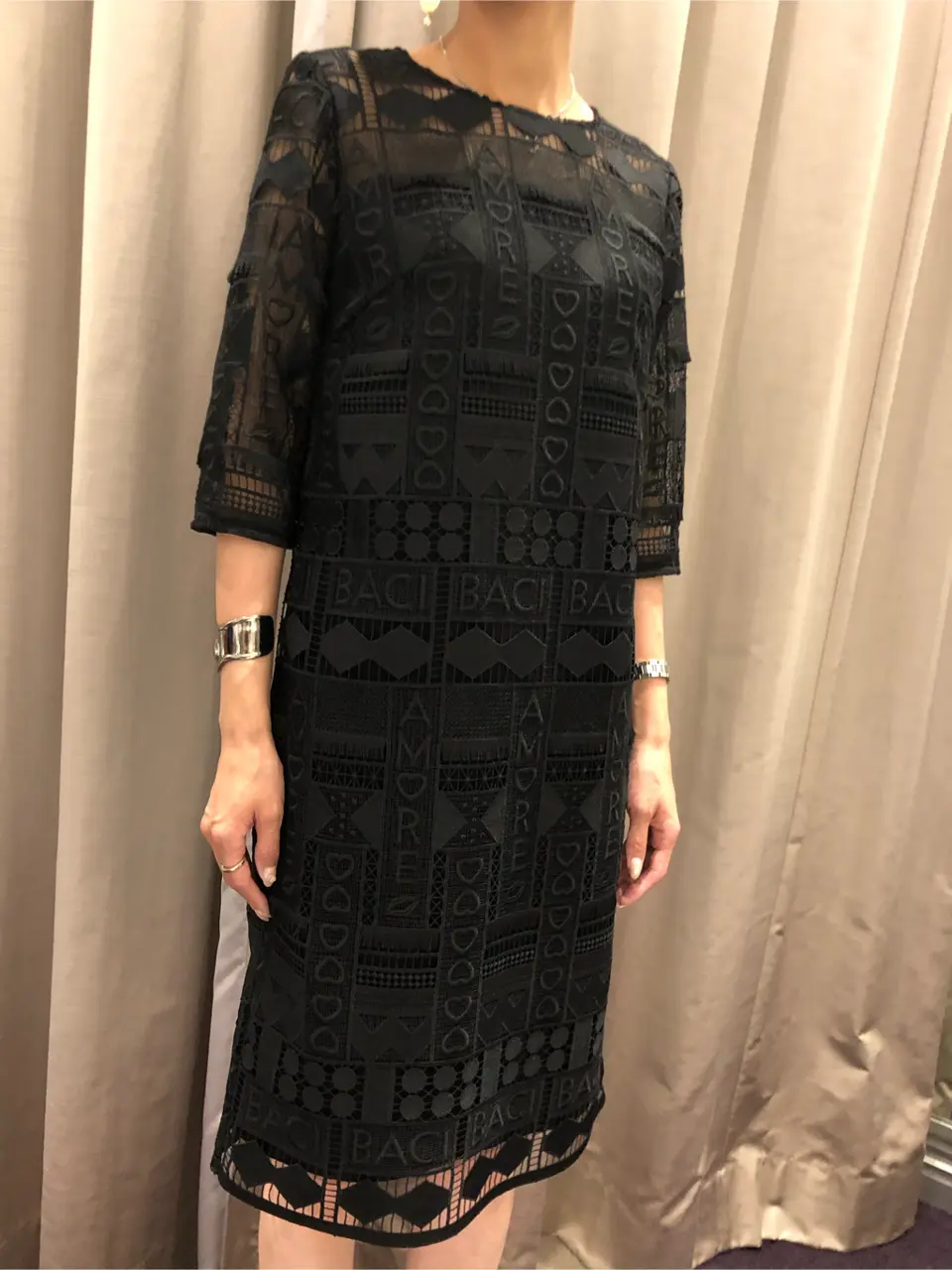 ORIGINATED IN GRACE CONTINENTAL 亀田 未希 コーディネート画像