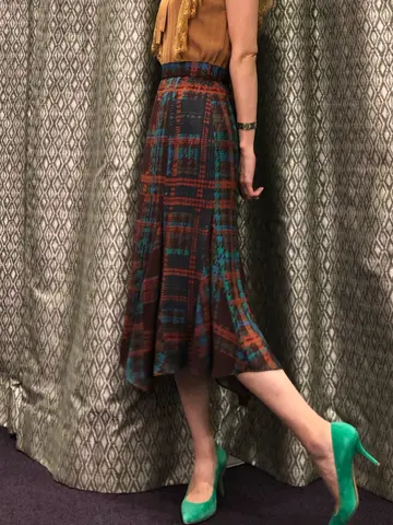 ORIGINATED IN GRACE CONTINENTAL 亀田 未希 コーディネート画像