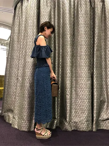 ORIGINATED IN GRACE CONTINENTAL 亀田 未希 コーディネート画像