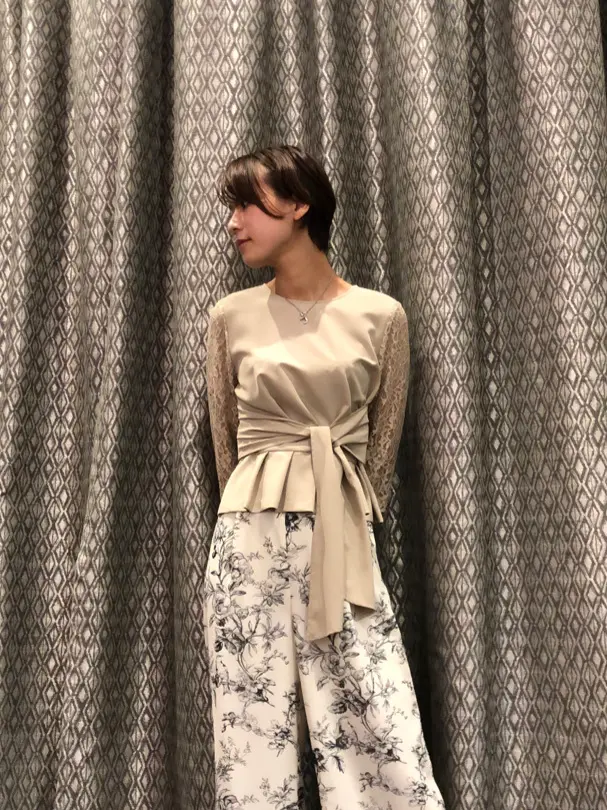 ORIGINATED IN GRACE CONTINENTAL 亀田 未希 コーディネート画像