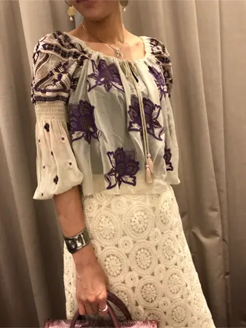 ORIGINATED IN GRACE CONTINENTAL 亀田 未希 コーディネート画像