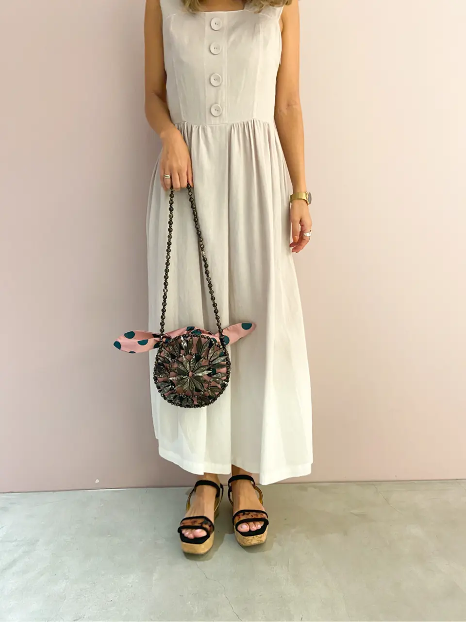 ORIGINATED IN GRACE CONTINENTAL yukimi yonee コーディネート画像