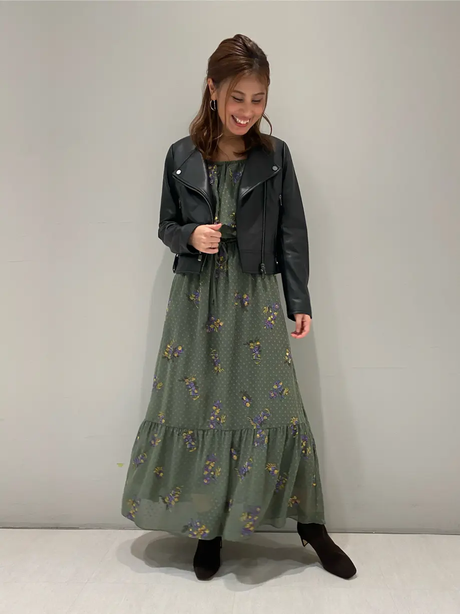 ORIGINATED IN GRACE CONTINENTAL 志田　悠 コーディネート画像