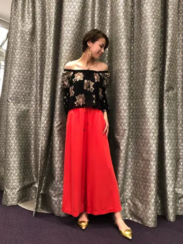 ORIGINATED IN GRACE CONTINENTAL 亀田 未希 コーディネート画像