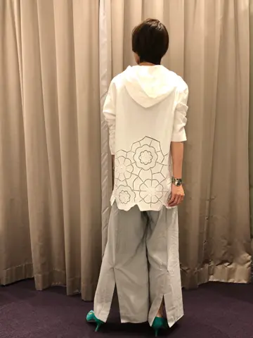 ORIGINATED IN GRACE CONTINENTAL 亀田 未希 コーディネート画像