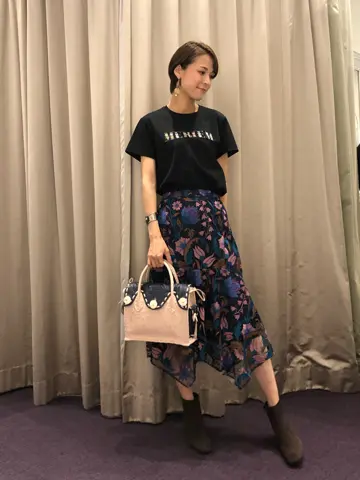 ORIGINATED IN GRACE CONTINENTAL 亀田 未希 コーディネート画像