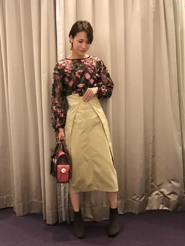 ORIGINATED IN GRACE CONTINENTAL 亀田 未希 コーディネート画像