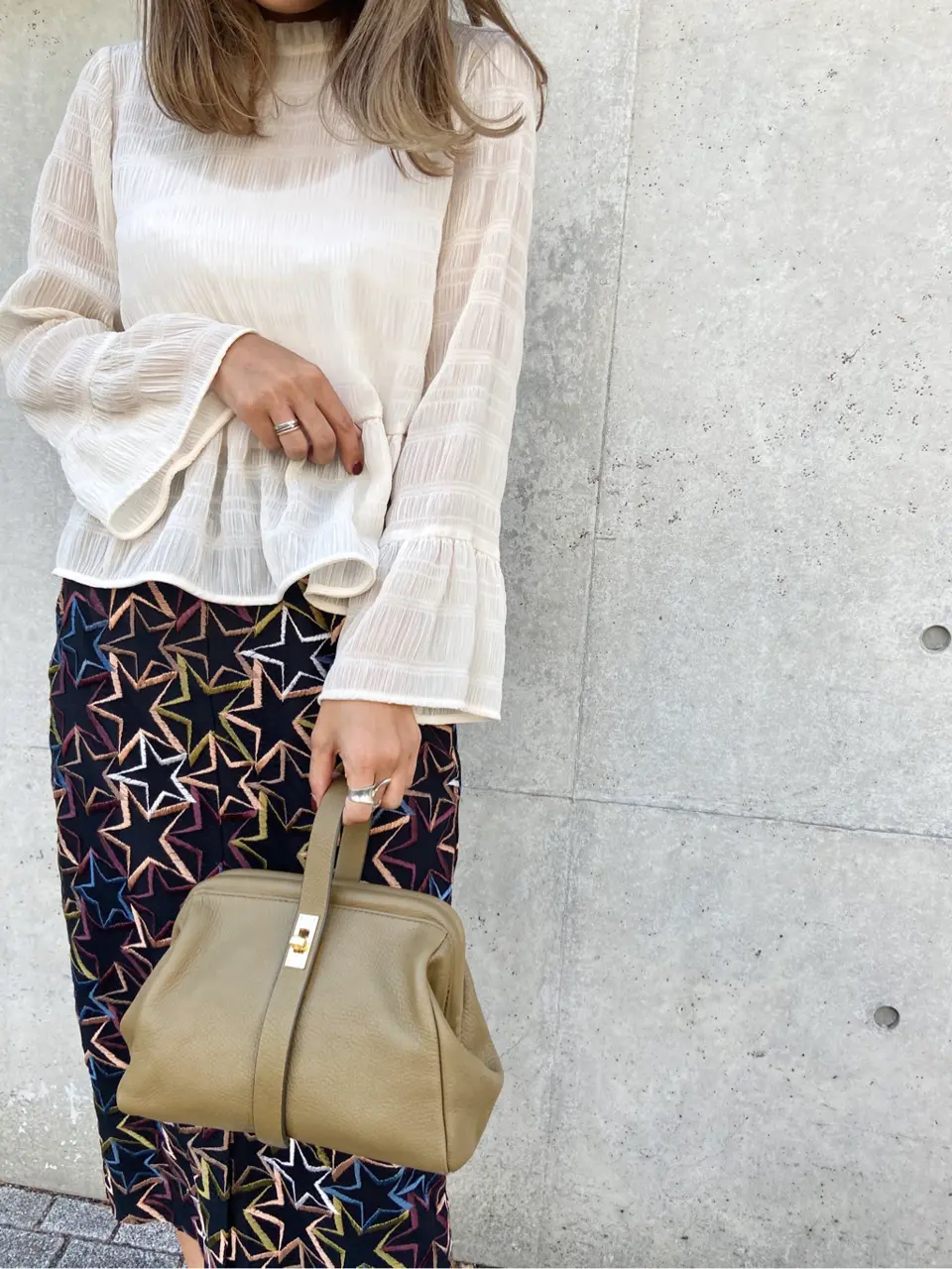 ORIGINATED IN GRACE CONTINENTAL yukimi yonee コーディネート画像