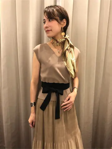 ORIGINATED IN GRACE CONTINENTAL 亀田 未希 コーディネート画像