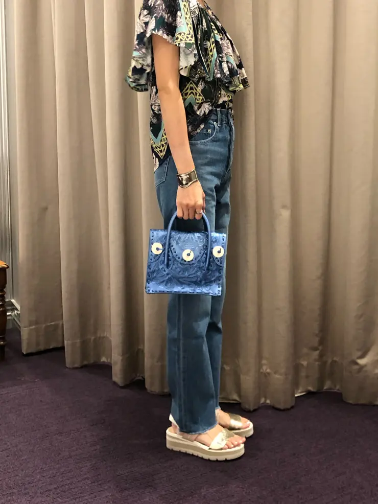 ORIGINATED IN GRACE CONTINENTAL 亀田 未希 コーディネート画像