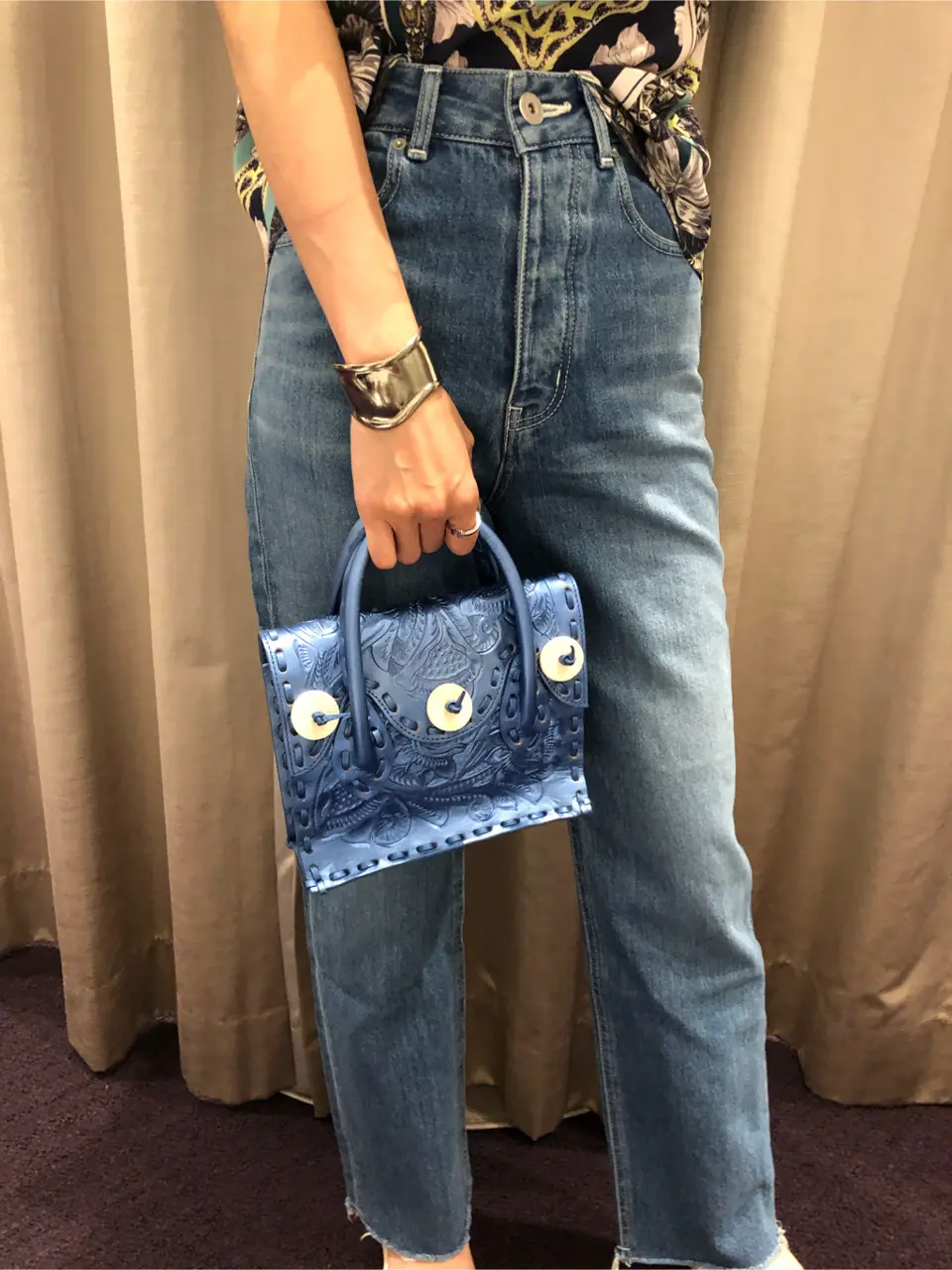 ORIGINATED IN GRACE CONTINENTAL 亀田 未希 コーディネート画像