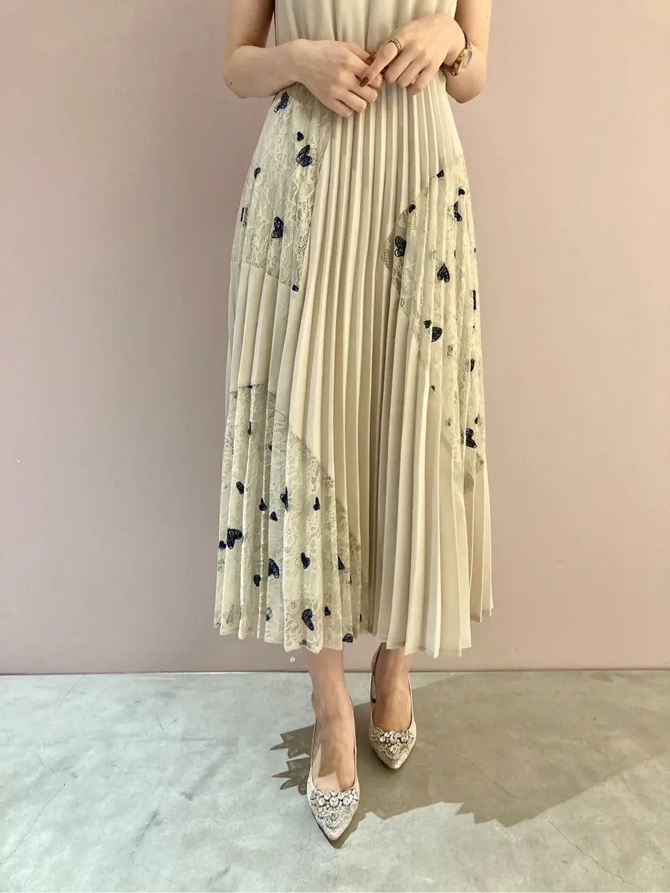 ORIGINATED IN GRACE CONTINENTAL Sengoku コーディネート画像