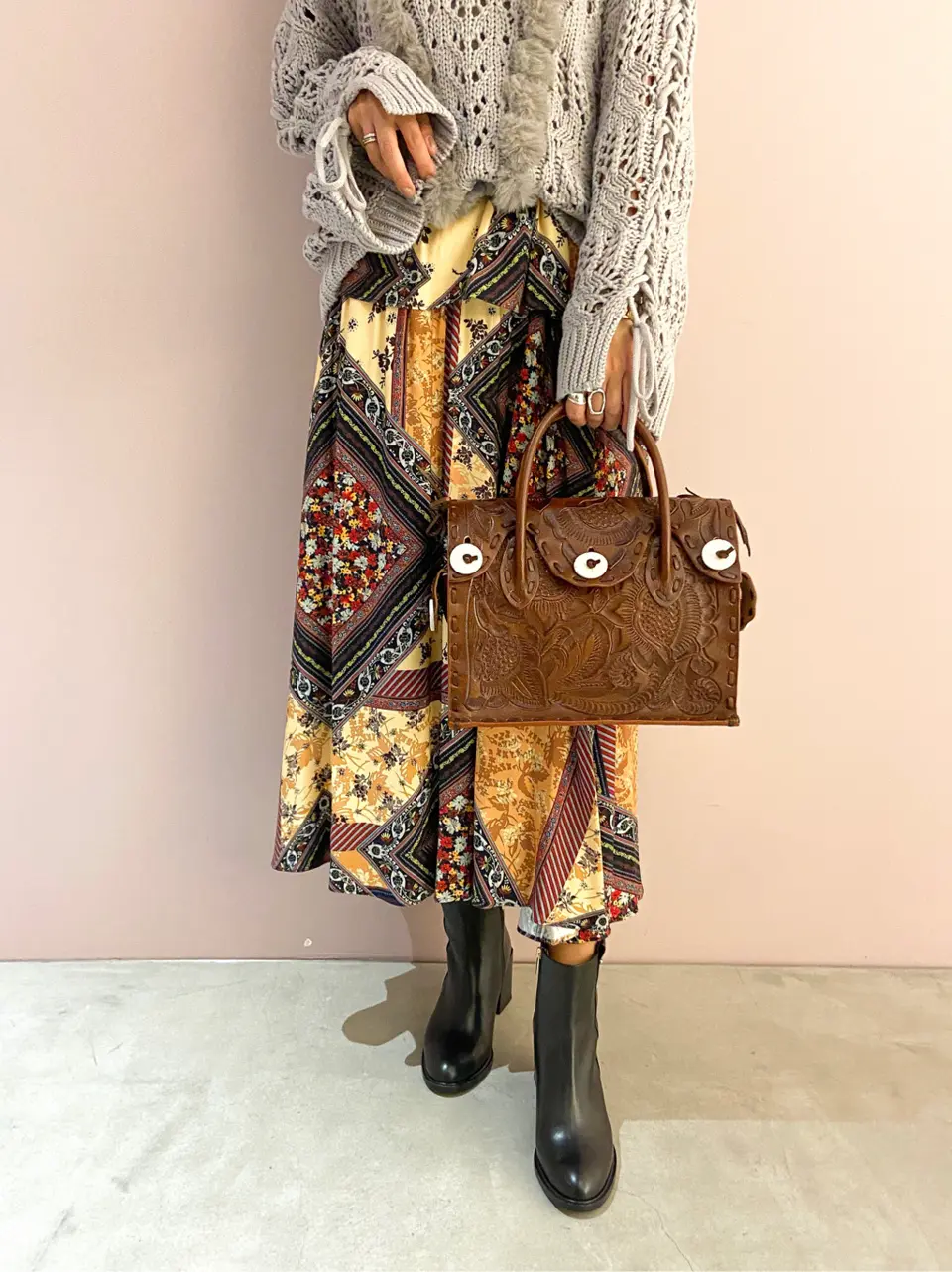 ORIGINATED IN GRACE CONTINENTAL yukimi yonee コーディネート画像