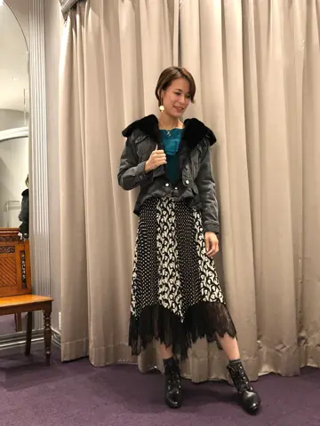 ORIGINATED IN GRACE CONTINENTAL 亀田 未希 コーディネート画像