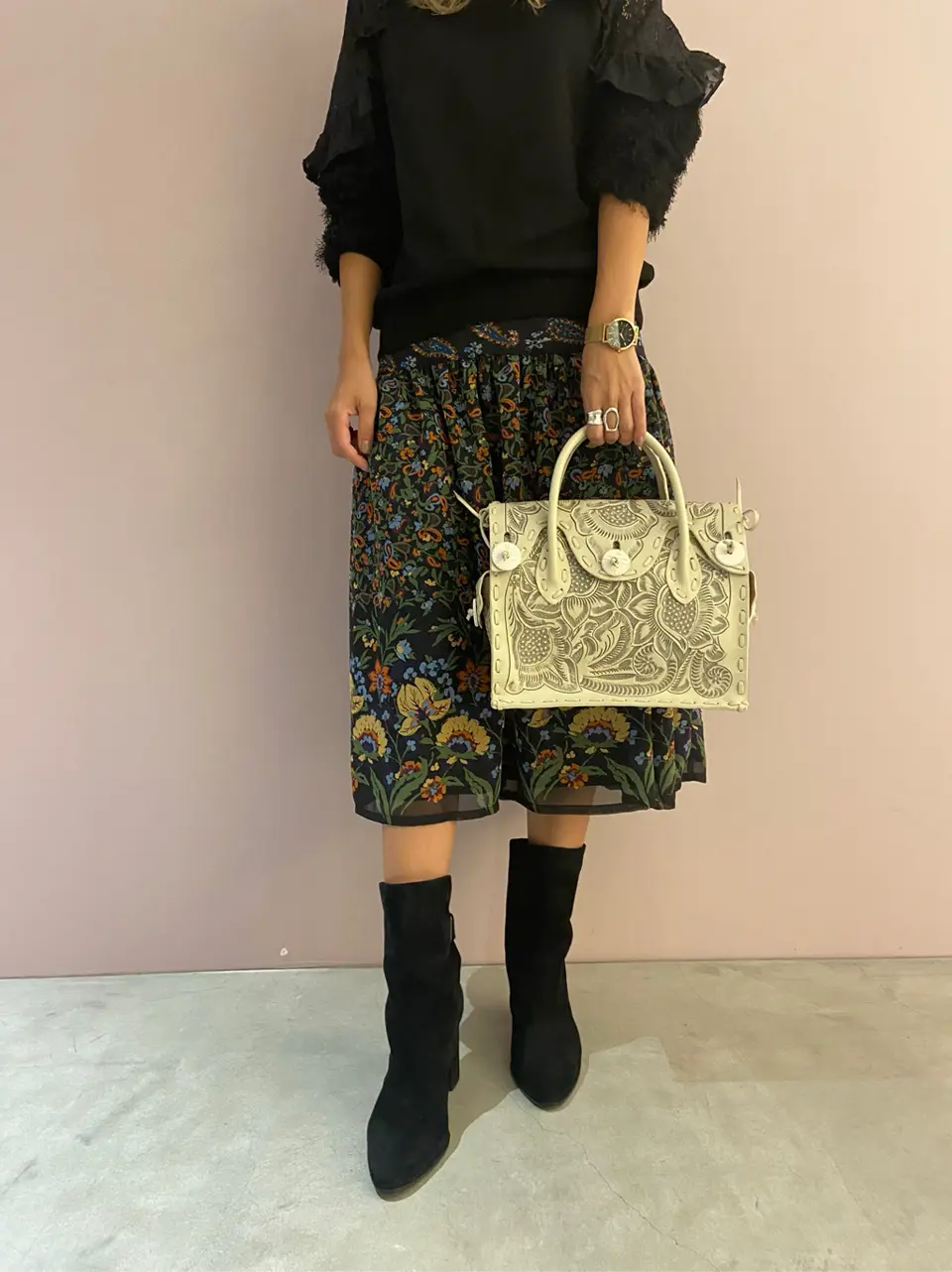 ORIGINATED IN GRACE CONTINENTAL yukimi yonee コーディネート画像