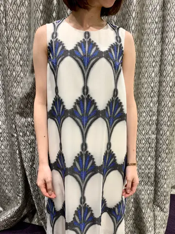 ORIGINATED IN GRACE CONTINENTAL eri コーディネート画像