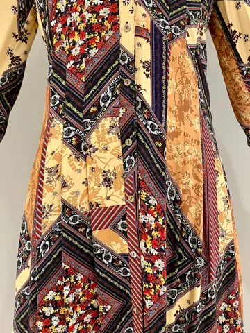 ORIGINATED IN GRACE CONTINENTAL 志田　悠 コーディネート画像