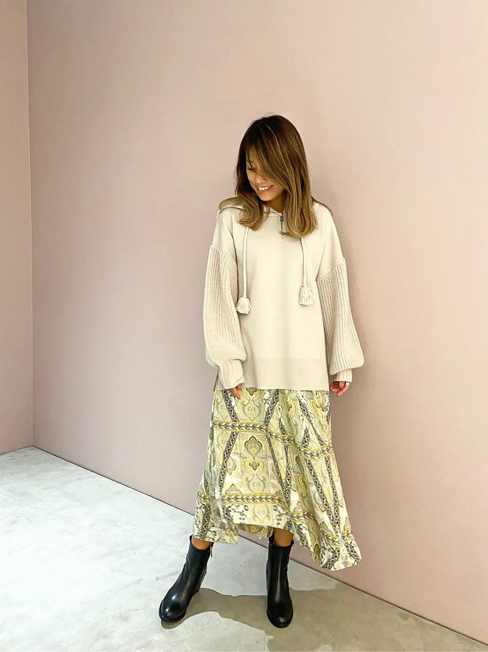 ORIGINATED IN GRACE CONTINENTAL yukimi yonee コーディネート画像