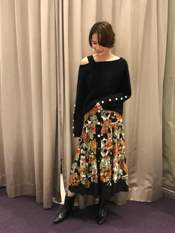 ORIGINATED IN GRACE CONTINENTAL 亀田 未希 コーディネート画像