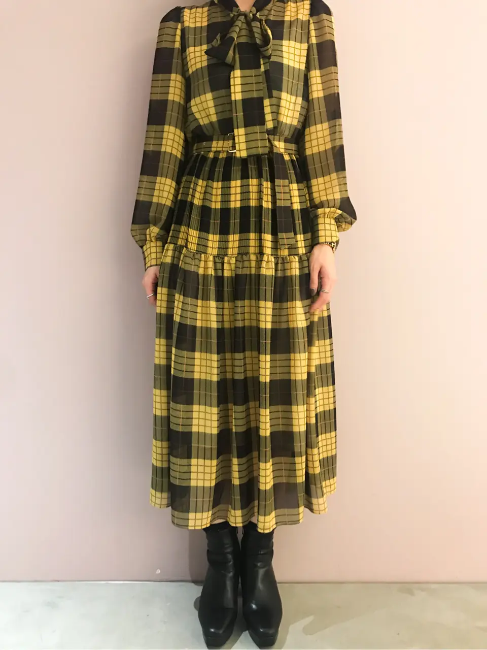 ORIGINATED IN GRACE CONTINENTAL Yuuki NOZAWA コーディネート画像