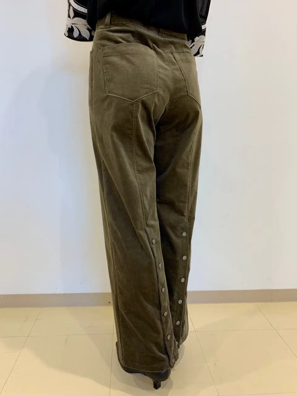 ORIGINATED IN GRACE CONTINENTAL eri コーディネート画像