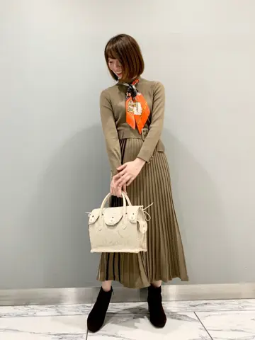 ORIGINATED IN GRACE CONTINENTAL eri コーディネート画像