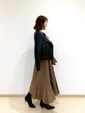 ORIGINATED IN GRACE CONTINENTAL eri コーディネート画像